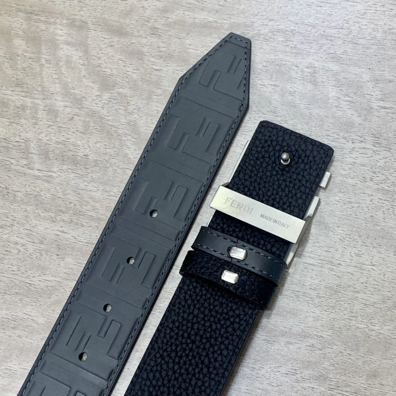 Fendi Belts Compact 286103