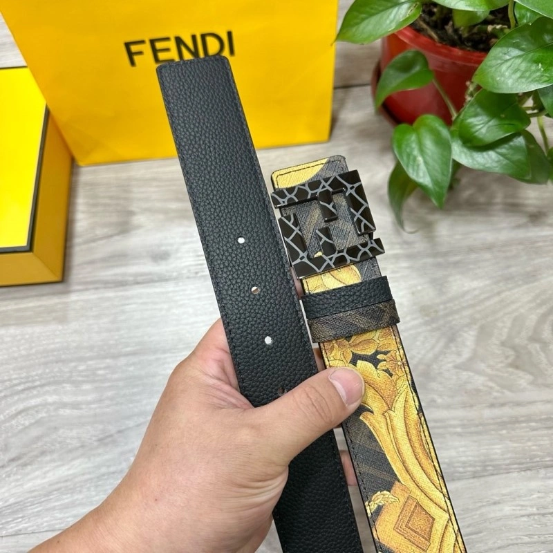 Fendi Belts Unisex 286071
