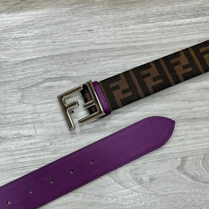 Unisex Fendi Belts 285986