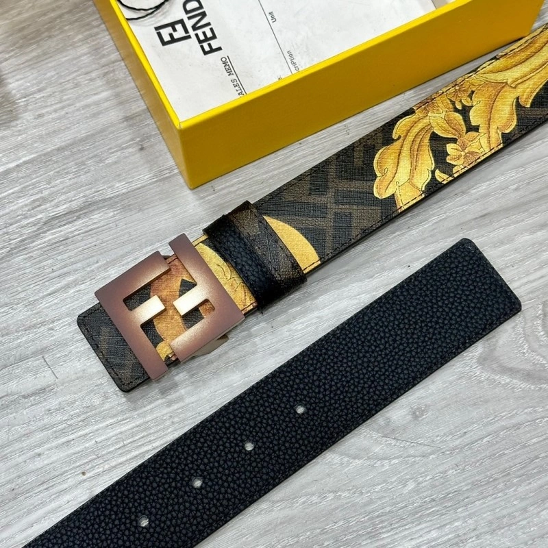 Fendi Belts Unisex 285865
