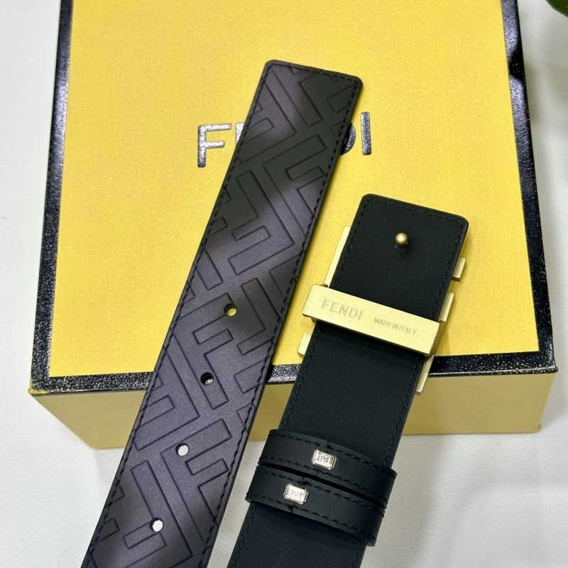 Unisex Fendi Belts 285758