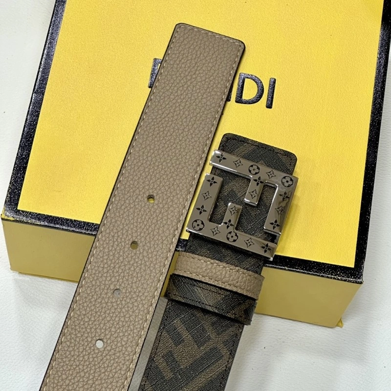 Bright Fendi Belts 285742