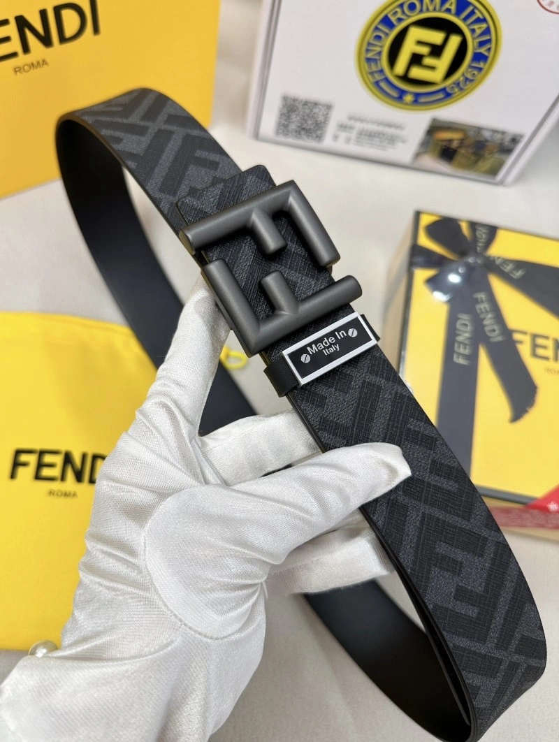 Resilient Fendi Belts 285728