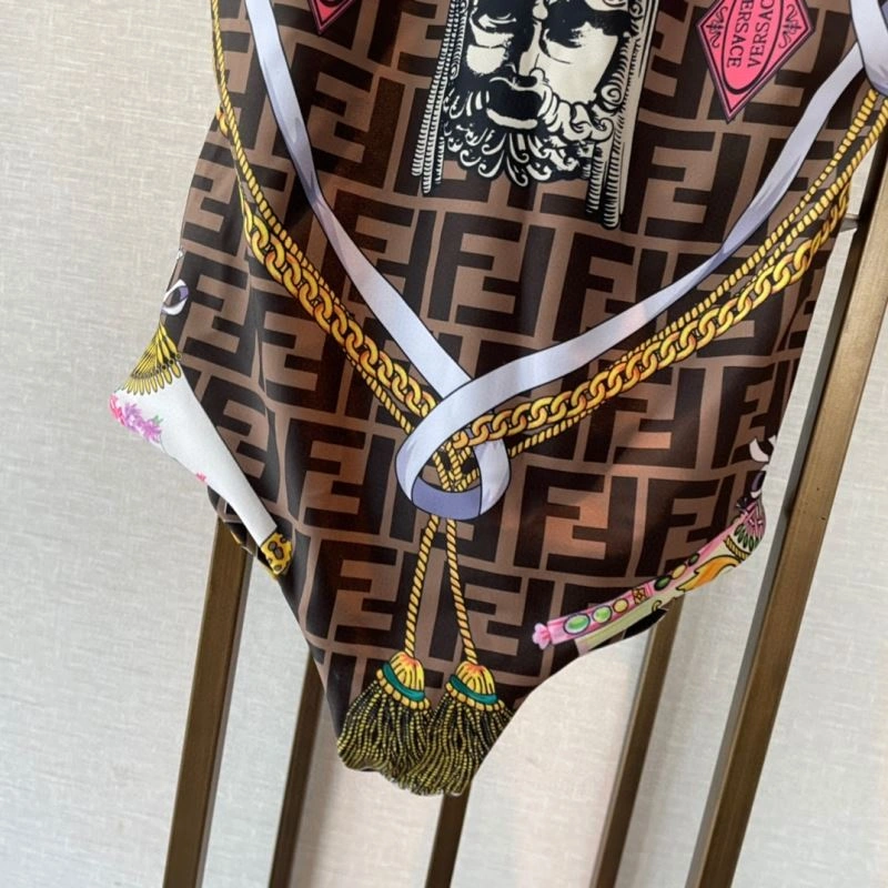 Fendi Bikins Packable 256279