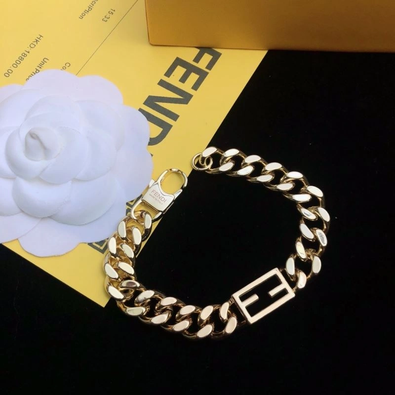 Trendsetting Fendi Bracelets 213552