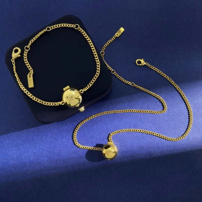 SoftTouch Fendi Bracelets 214614