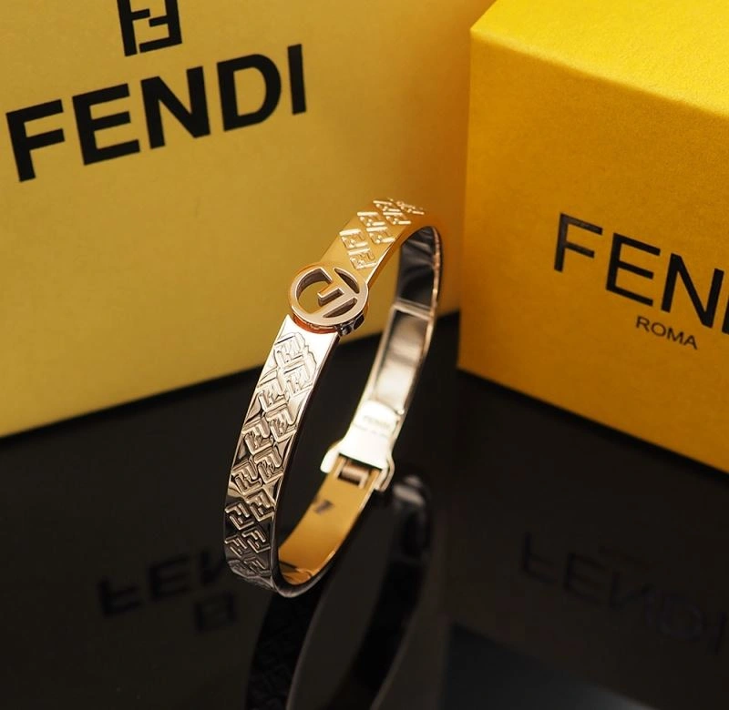 ModernLook Fendi Bracelets 213071