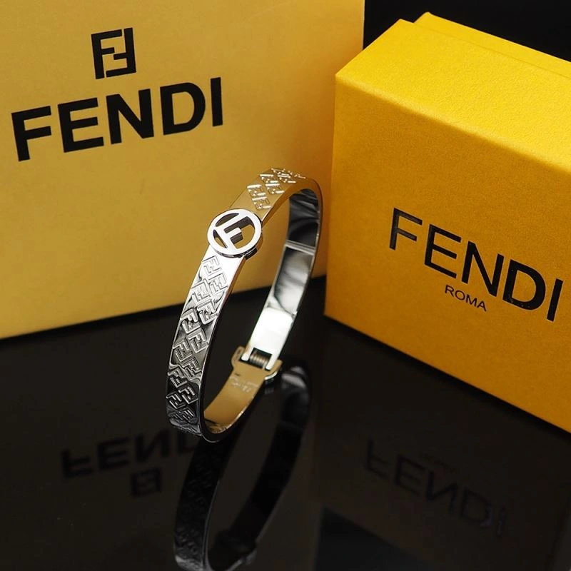 ModernLook Fendi Bracelets 213071