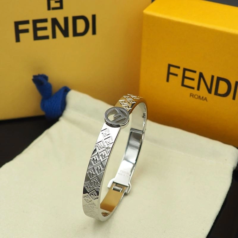 ModernLook Fendi Bracelets 213071