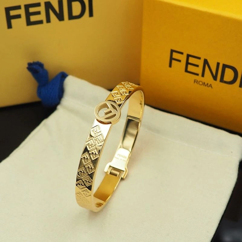 ModernLook Fendi Bracelets 213071