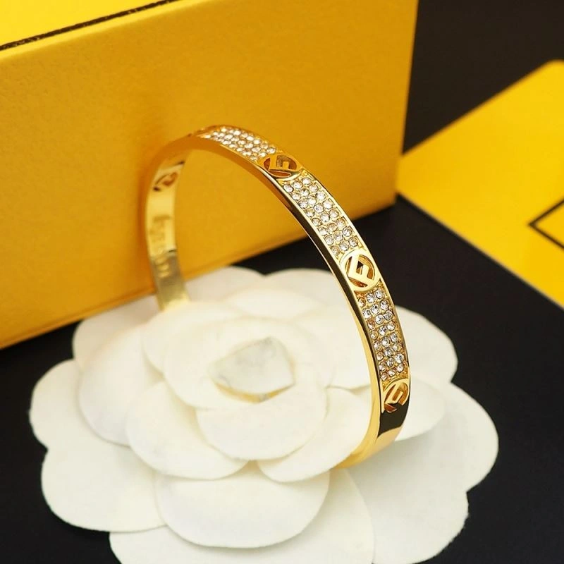 Trendsetting Fendi Bracelets 213070