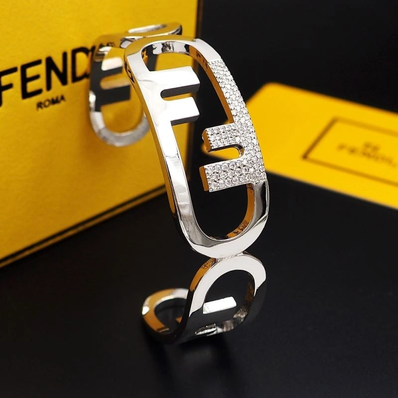 Fendi Bracelets Snug 212637