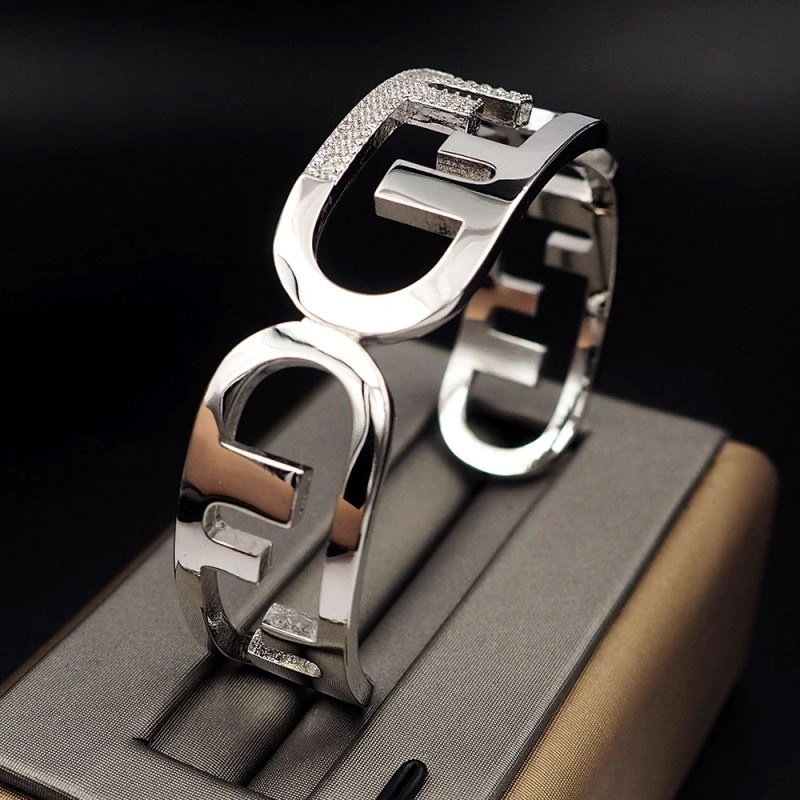Fendi Bracelets Snug 212637