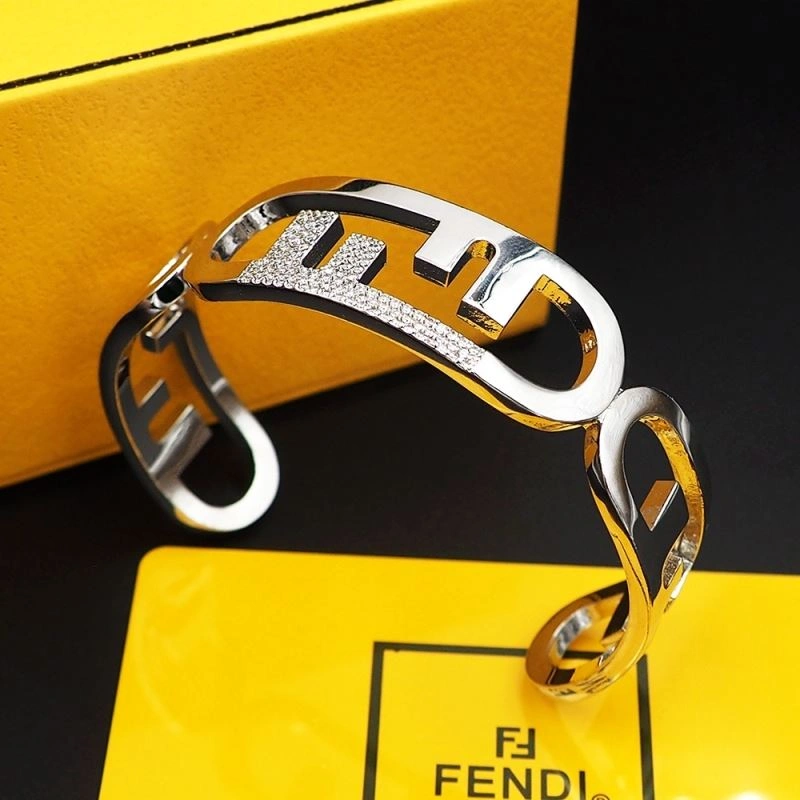 Fendi Bracelets Snug 212637