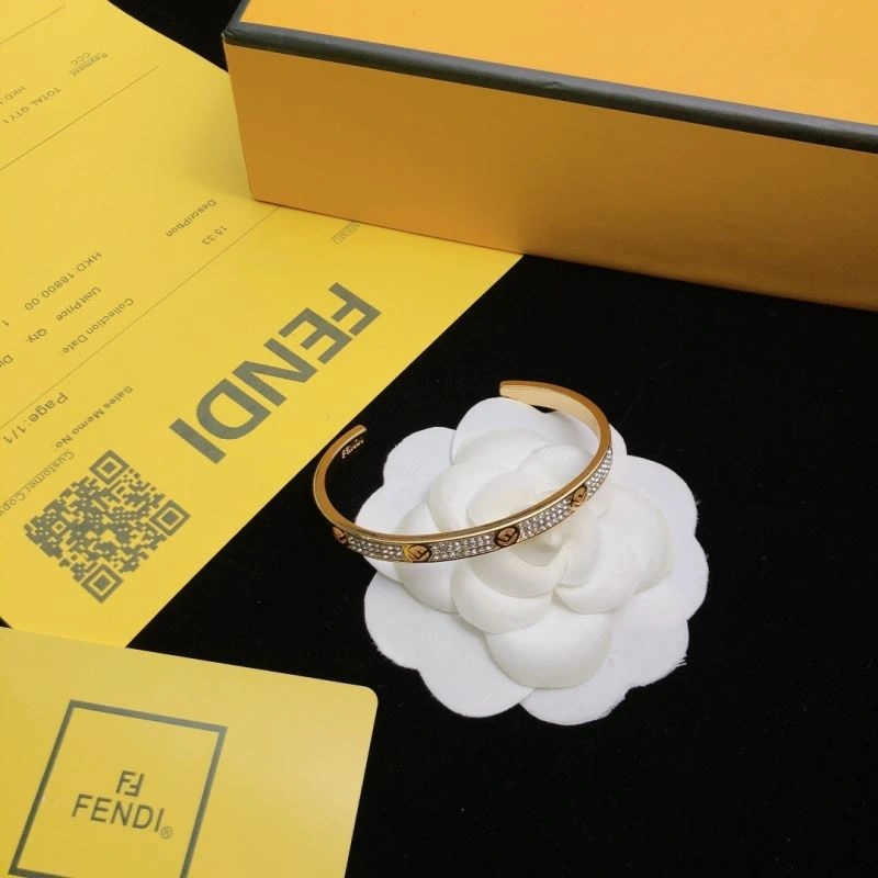 Fendi Bracelets Sleek 212633