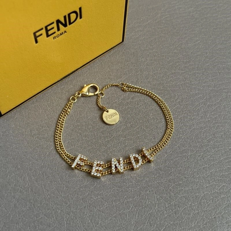 ModernLook Fendi Bracelets 209358