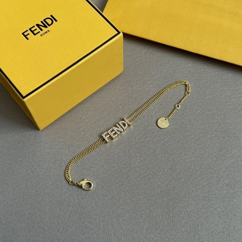 ModernLook Fendi Bracelets 209358