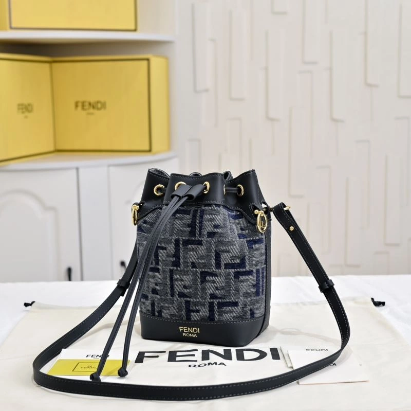 TravelReady Fendi Bucket Bags 85408