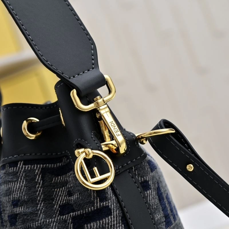 TravelReady Fendi Bucket Bags 85408