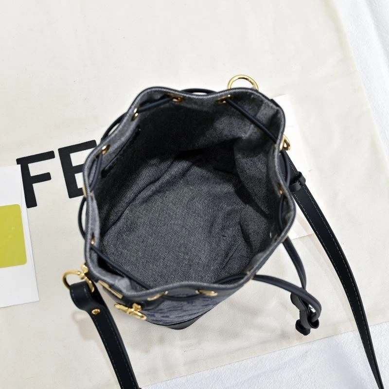 TravelReady Fendi Bucket Bags 85408