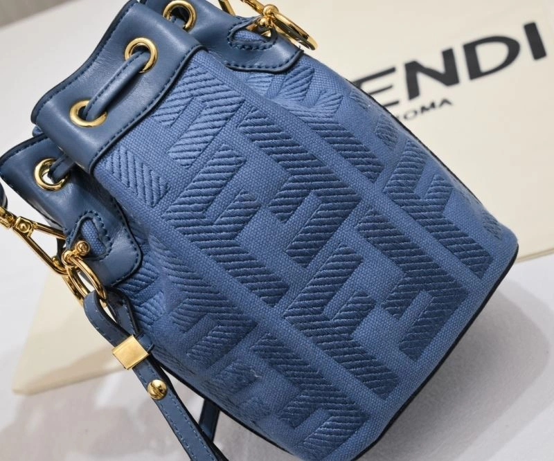Affordable Fendi Bucket Bags 85401