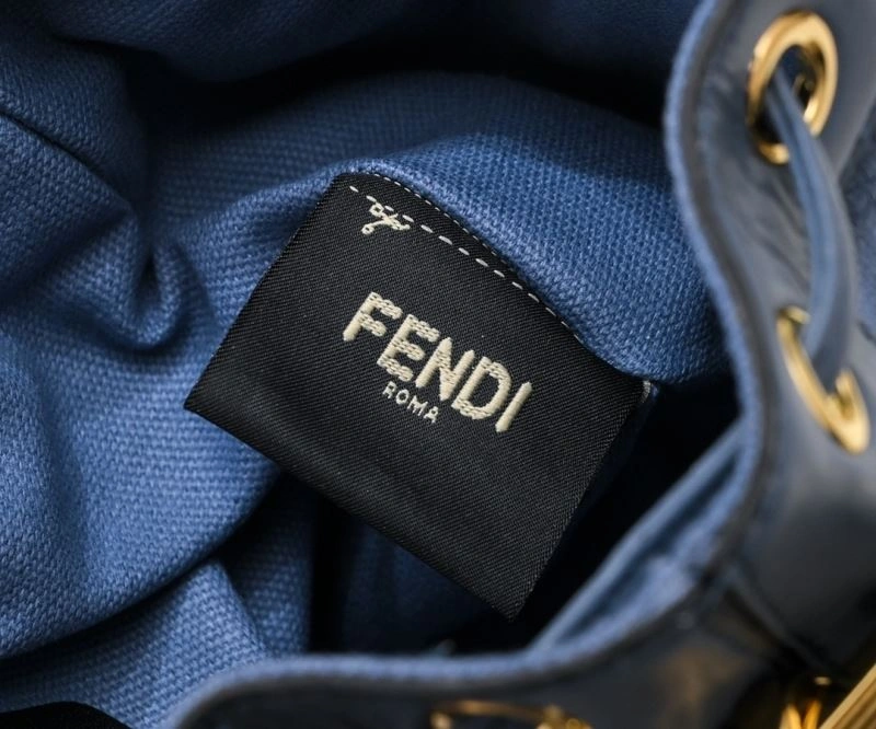 Affordable Fendi Bucket Bags 85401