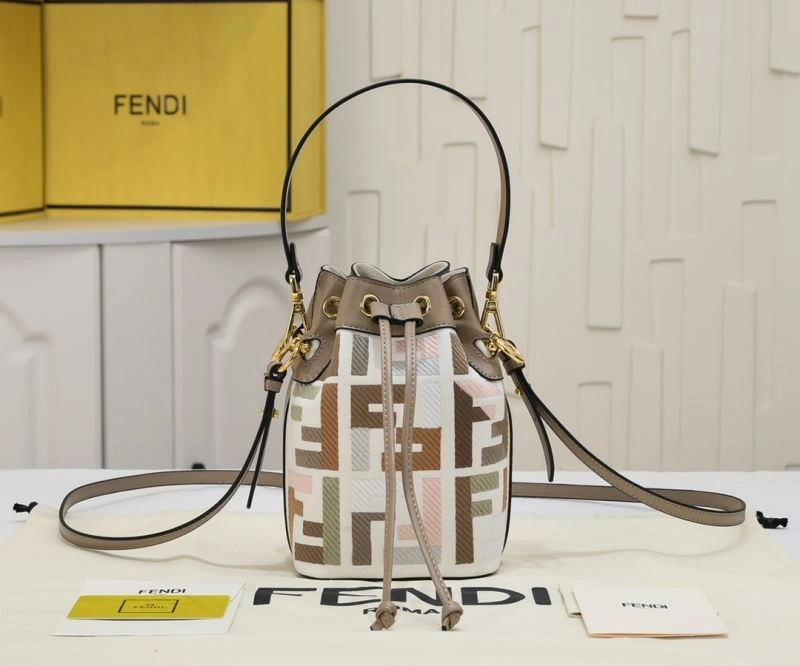 Fendi Bucket Bags Compact 85426
