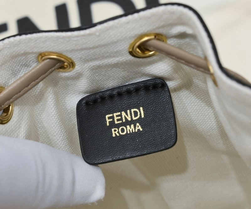 Fendi Bucket Bags Compact 85426