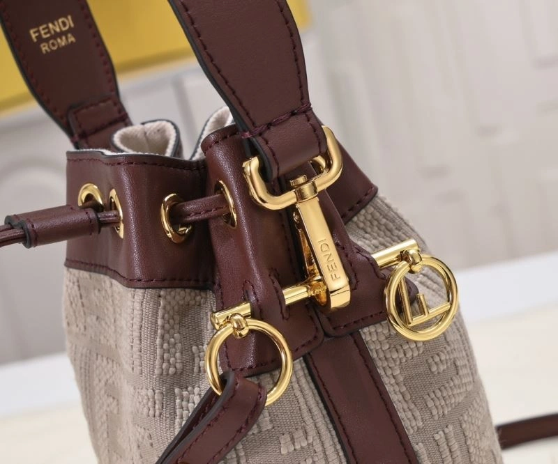 Fendi Bucket Bags UrbanStyle 85397