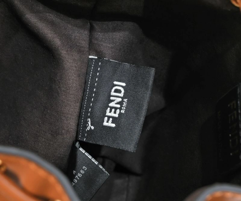 Timeless Fendi Bucket Bags 85430