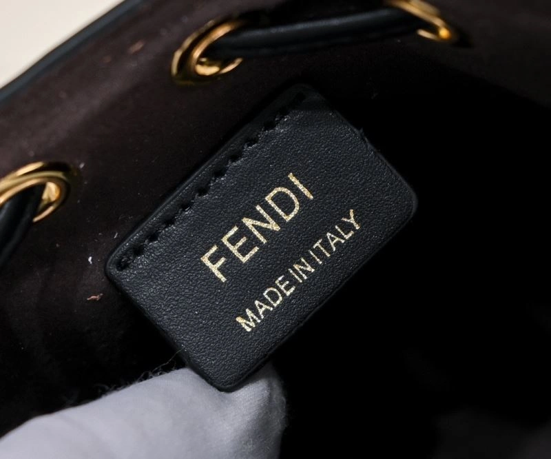 Versatile Fendi Bucket Bags 85389