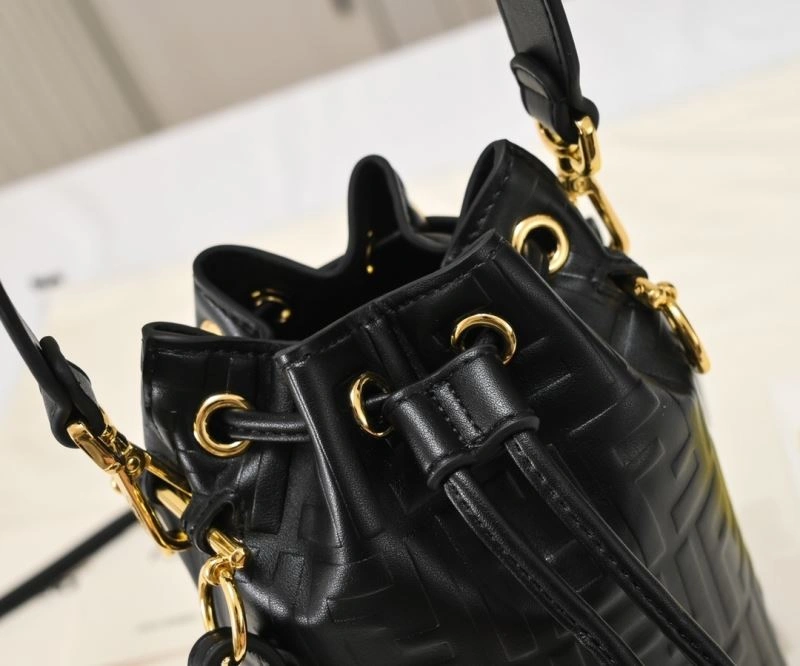 WellDesigned Fendi Bucket Bags 85387