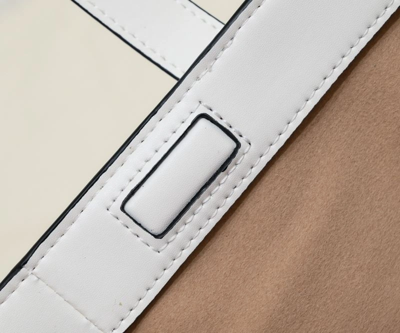 Fendi Bucket Bags Sleek 85368