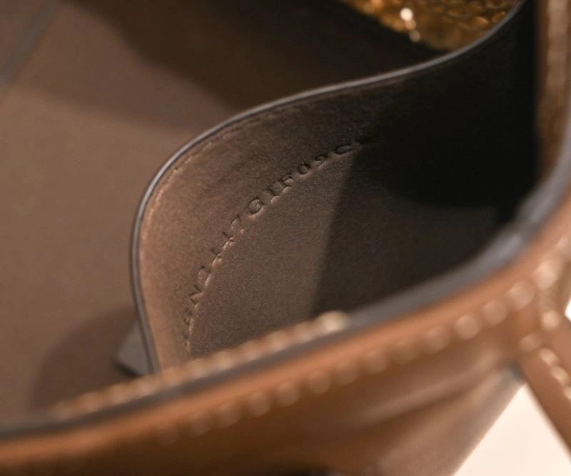 Fendi Bucket Bags TravelReady 85363