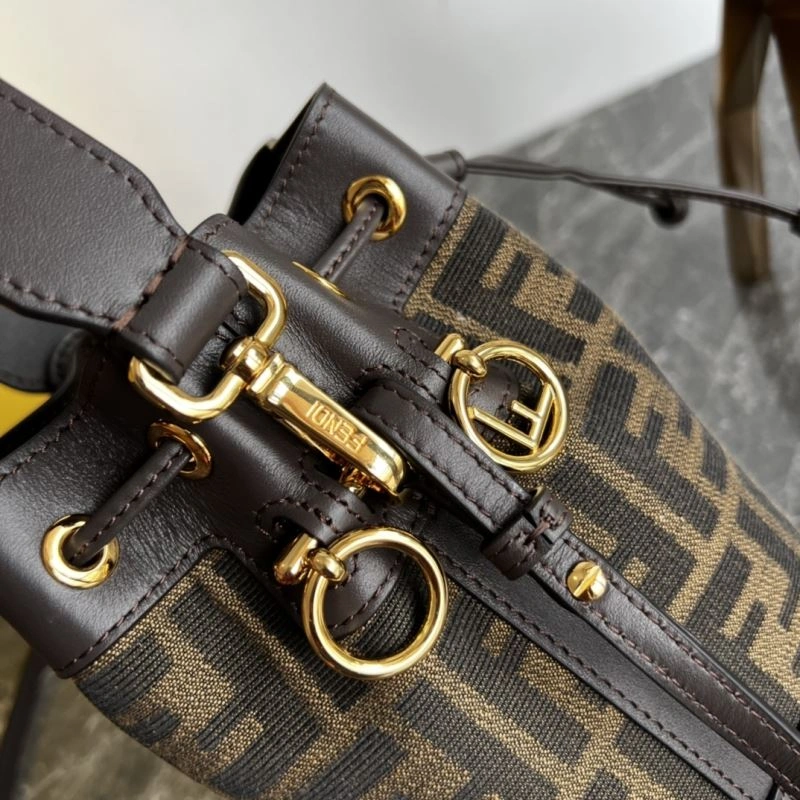 Fendi Bucket Bags ZipUp 78291