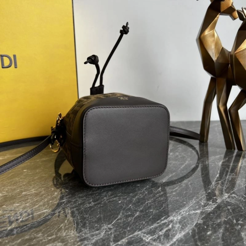 Fendi Bucket Bags ZipUp 78291