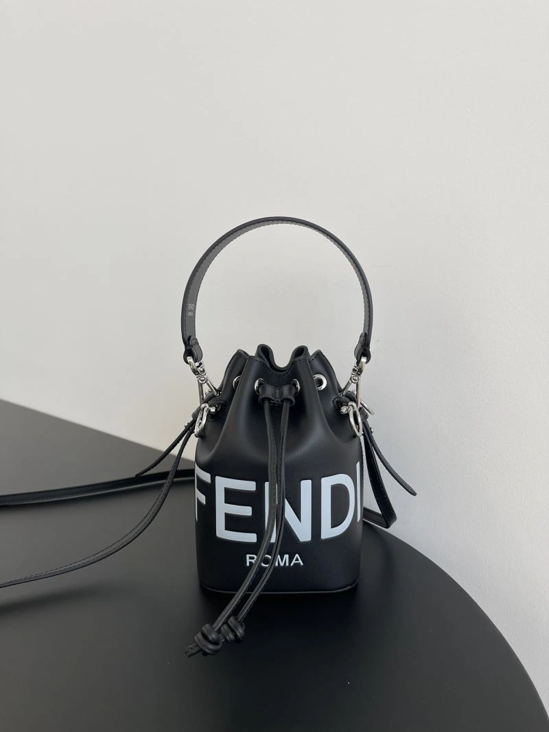 Sporty Fendi Bucket Bags 78289