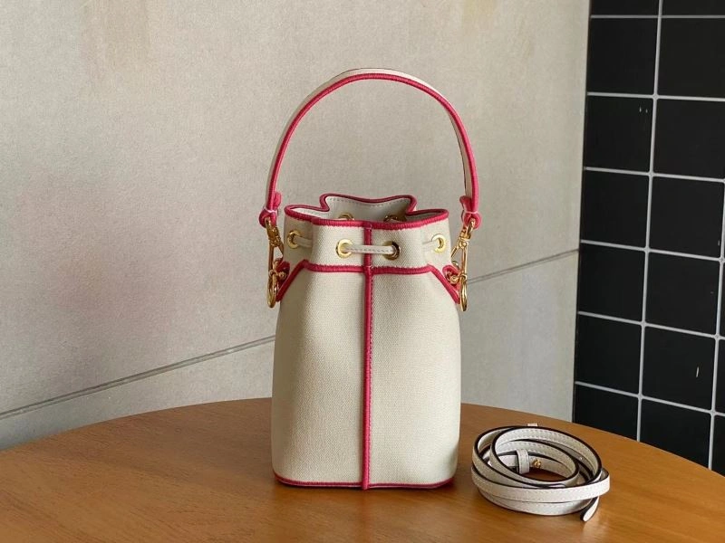 UrbanChic Fendi Bucket Bags 78286