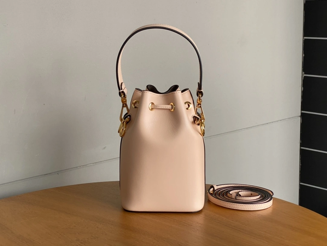 Fendi Bucket Bags TopPick 76851