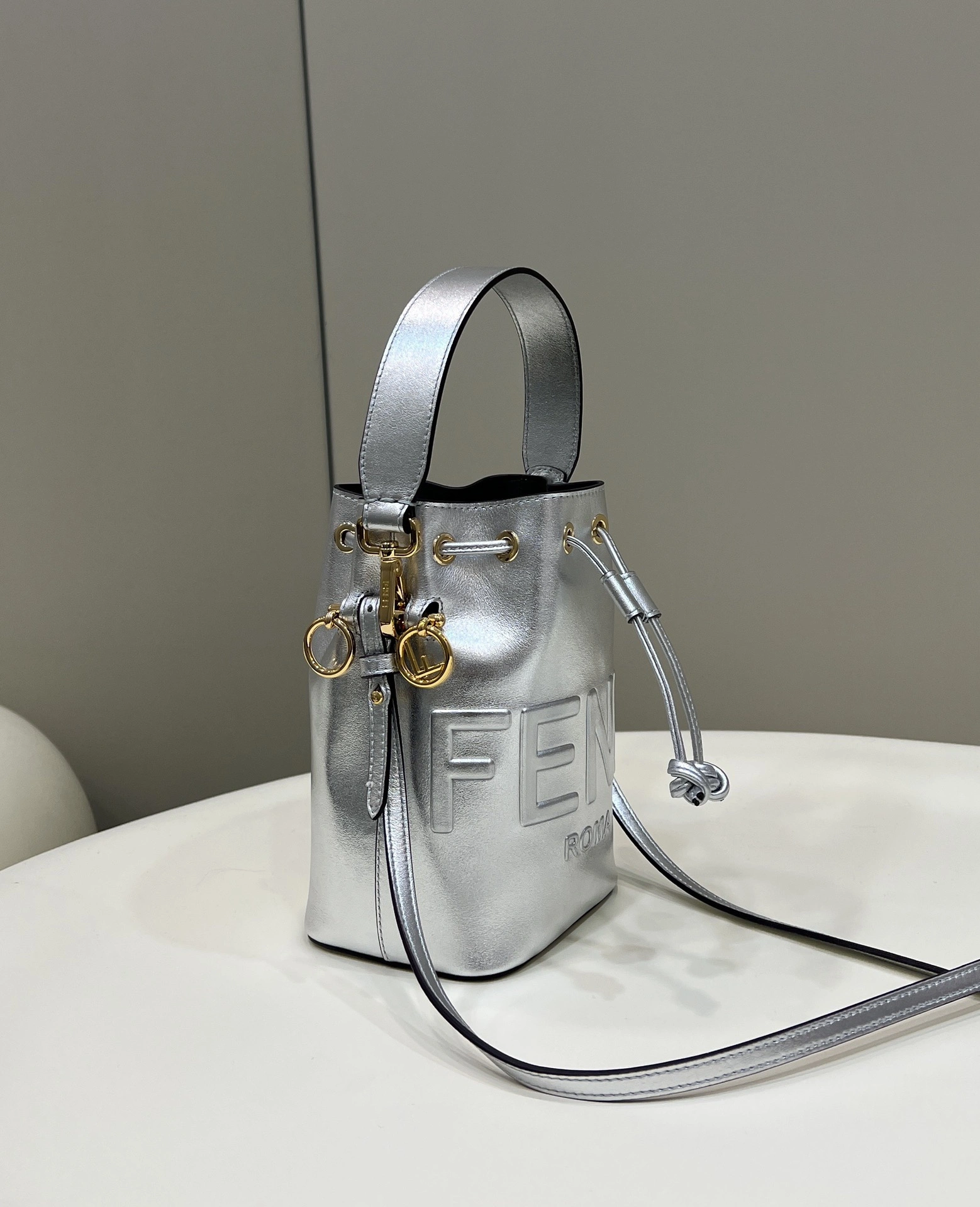 WaterResistant Fendi Bucket Bags 76850