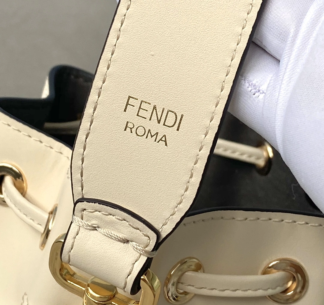 Fendi Bucket Bags Durable 76847