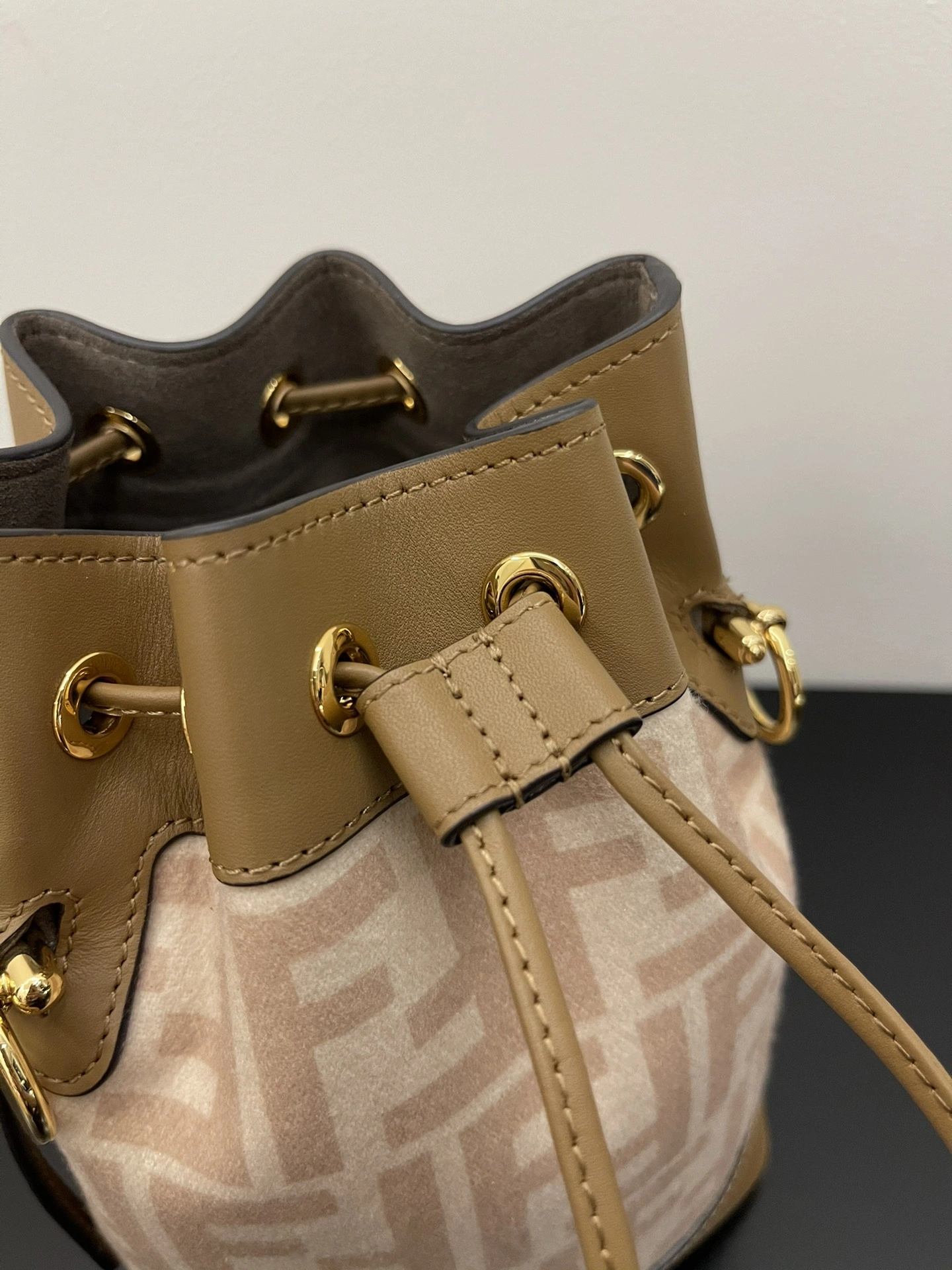 Packable Fendi Bucket Bags 76835