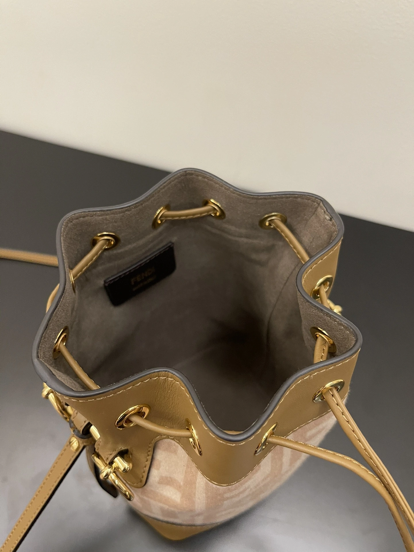 Packable Fendi Bucket Bags 76835