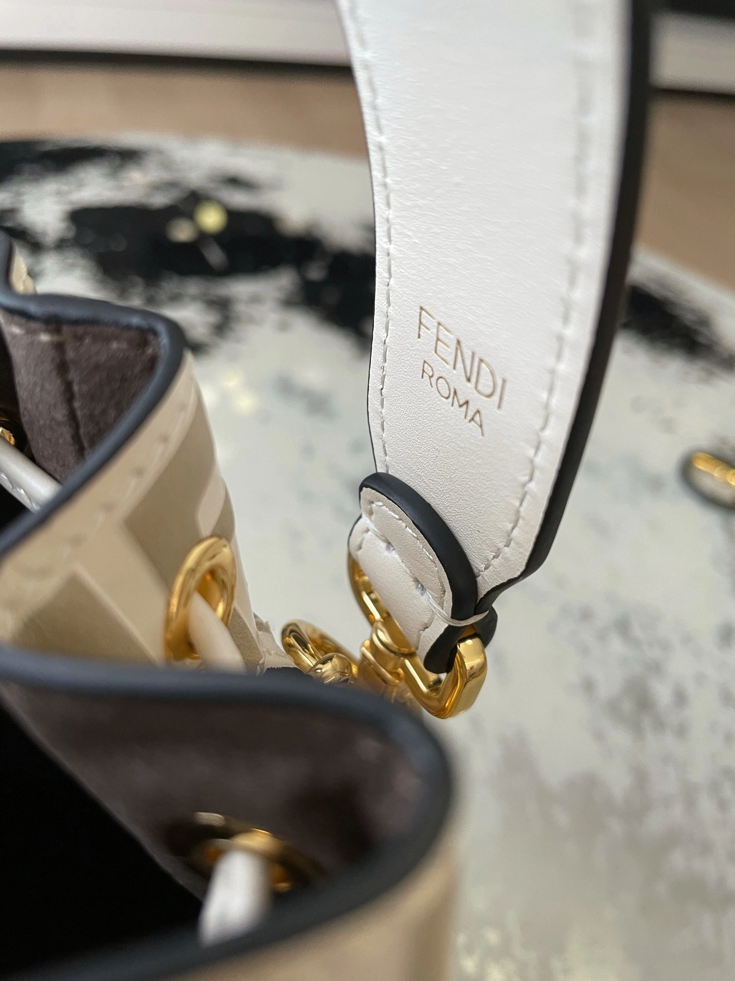 Durable Fendi Bucket Bags 76820
