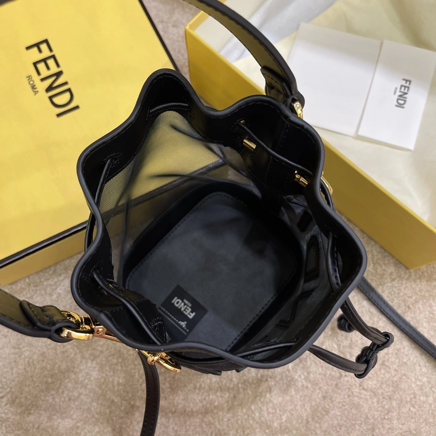UrbanChic Fendi Bucket Bags 76838