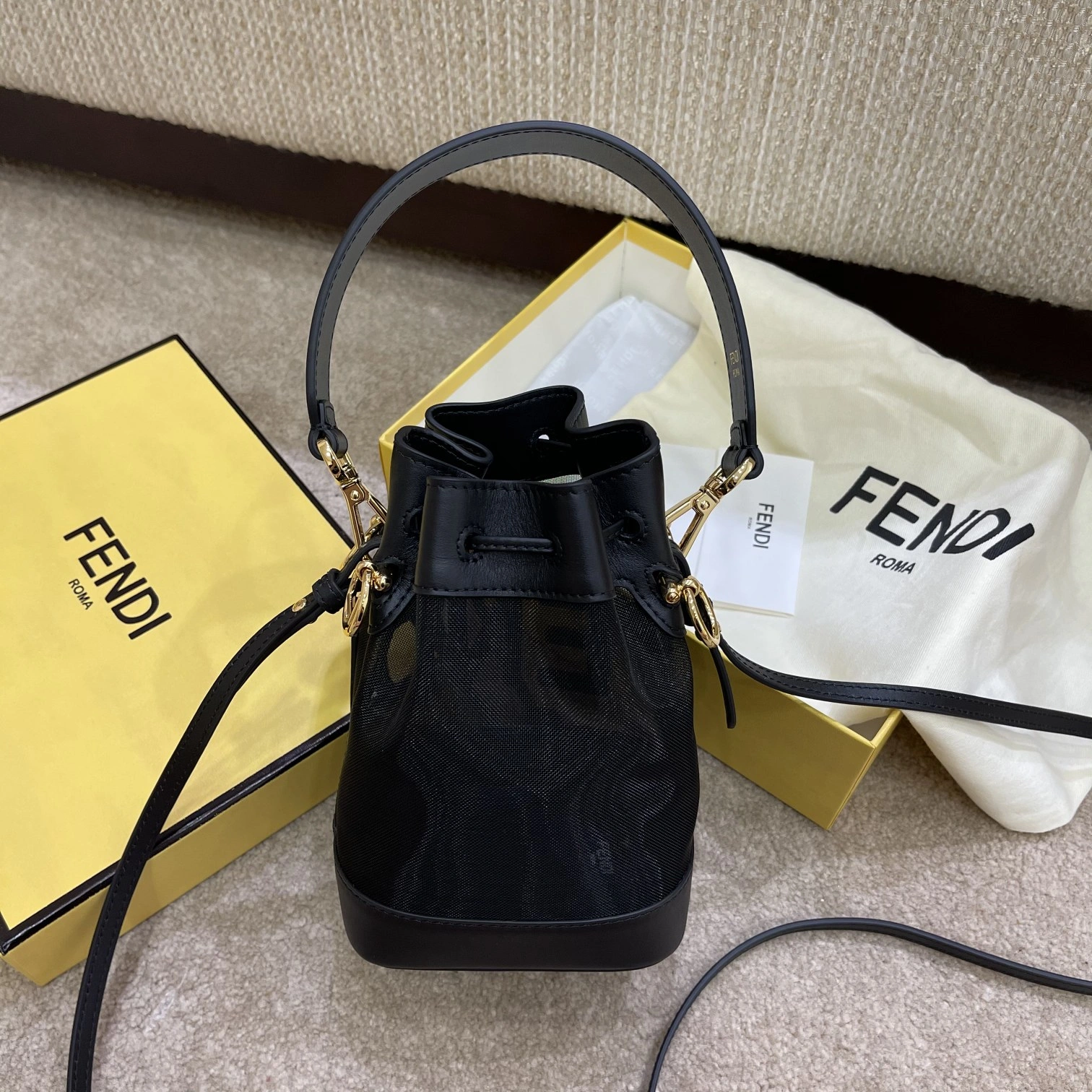 UrbanChic Fendi Bucket Bags 76838