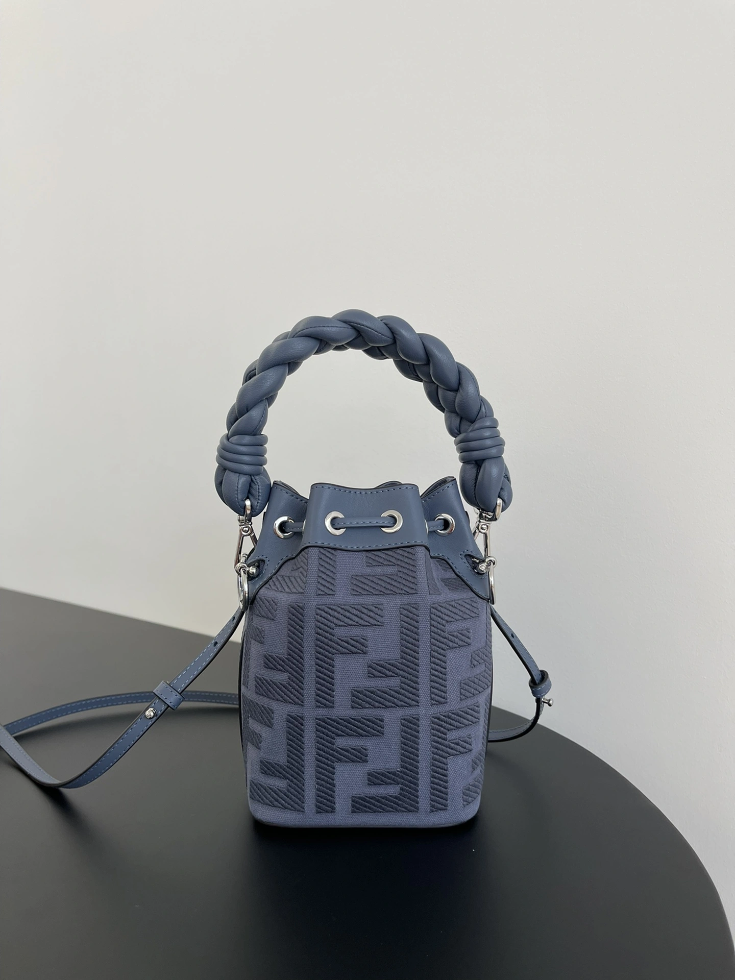 HighPerformance Fendi Bucket Bags 76839