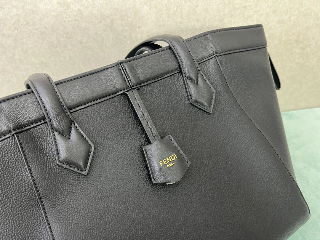 Fendi Bucket Bags Timeless 76842
