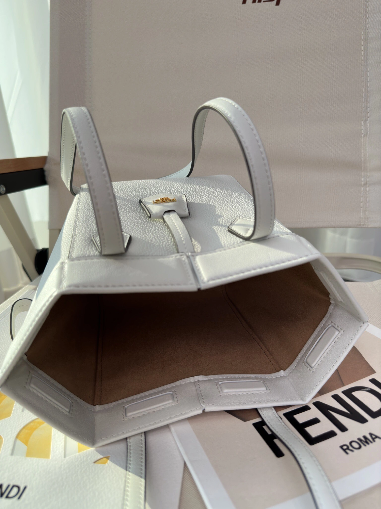 ModernLook Fendi Bucket Bags 76833