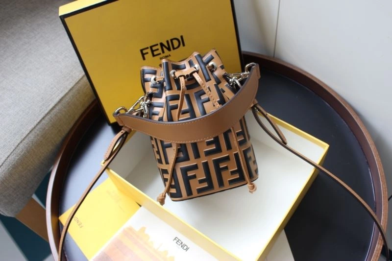 ZeroBulk Fendi Bucket Bags 72942